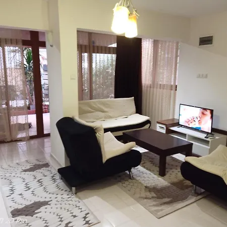 فيلة Eski Foca'da Triplex