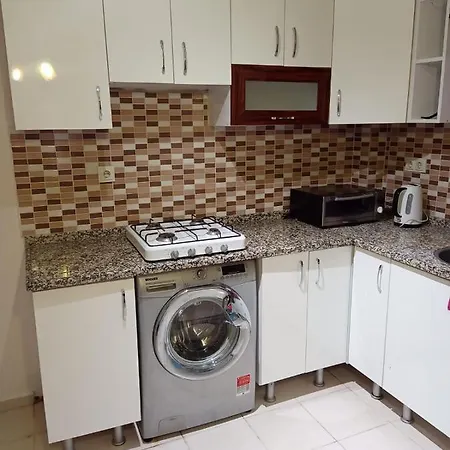 Eski Foca'da Triplex فيلة *